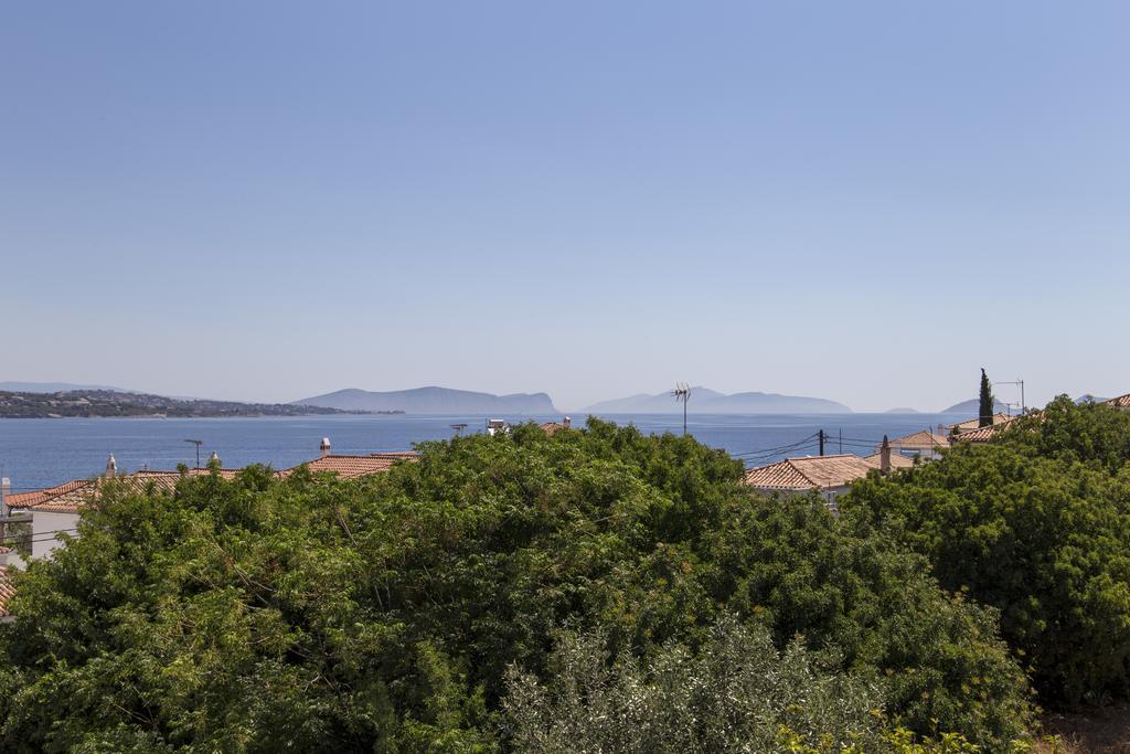 Готель Condillia II Spetses Town Екстер'єр фото